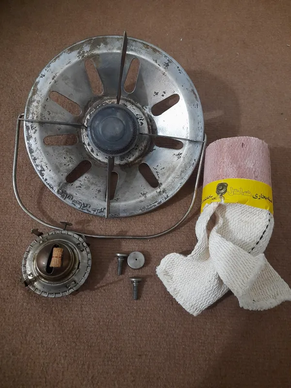 تعدادی لوازم گردسوزچراغ وپیکنیک مطابق با توضیحات