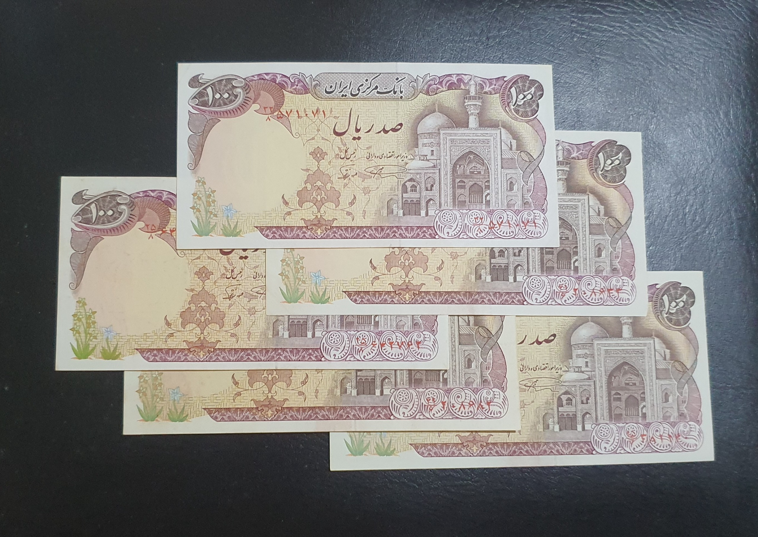 5 عدد اسکناس 100 ریالی بارگاهی، نو