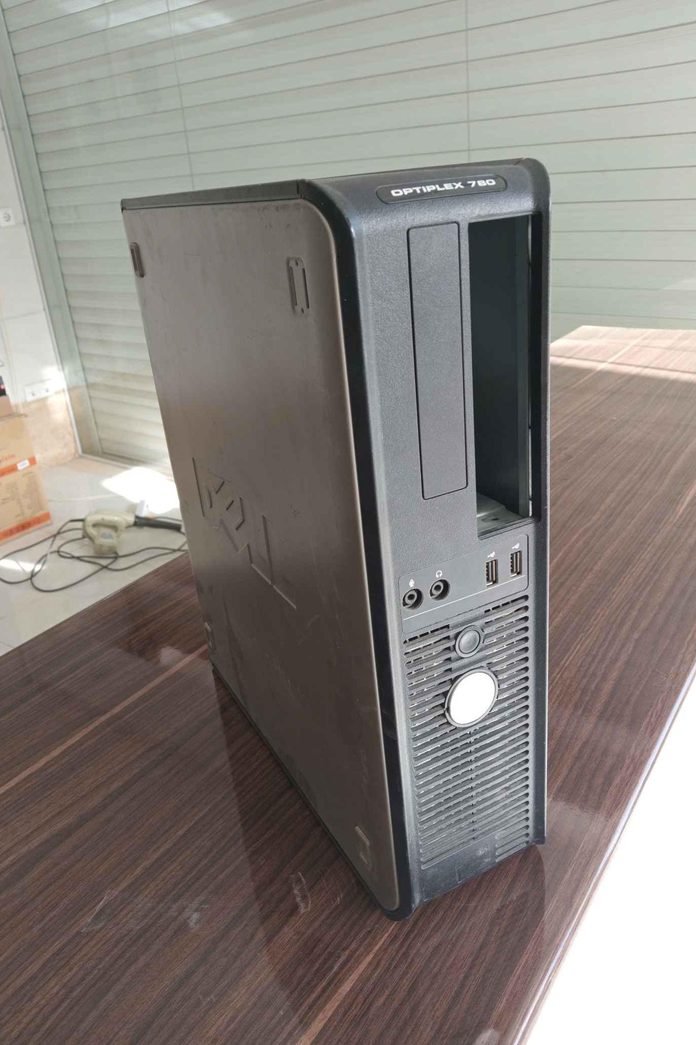 Minicase Dell Optiplex 780 معیوب