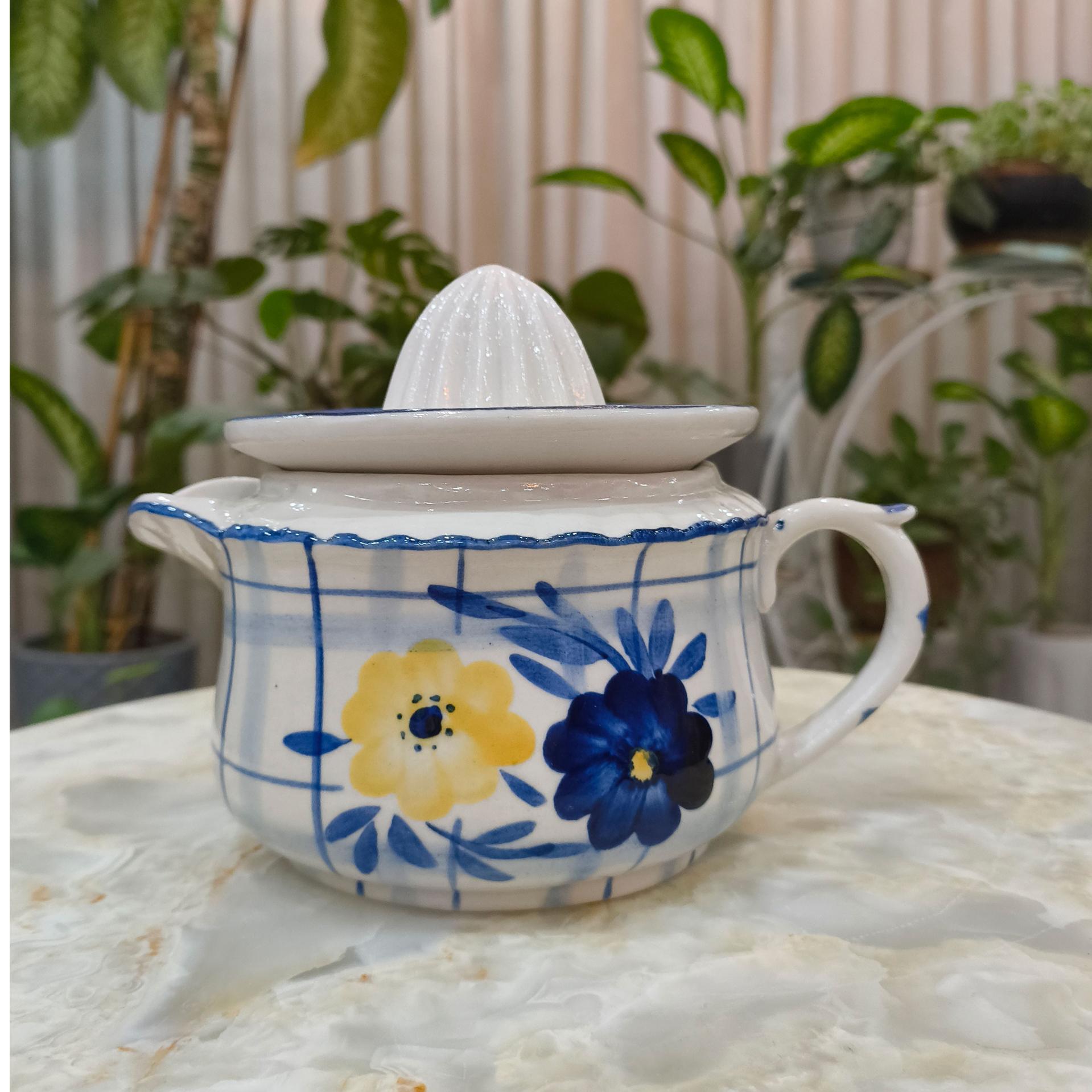آبمیوه گیری دستی گل پنبه ای بسیار قدیمی و عتیقه