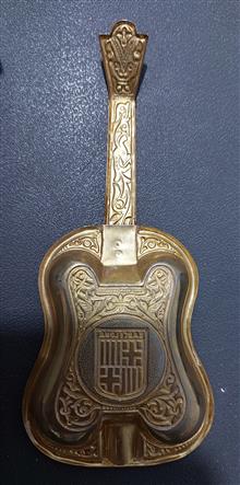 زیر