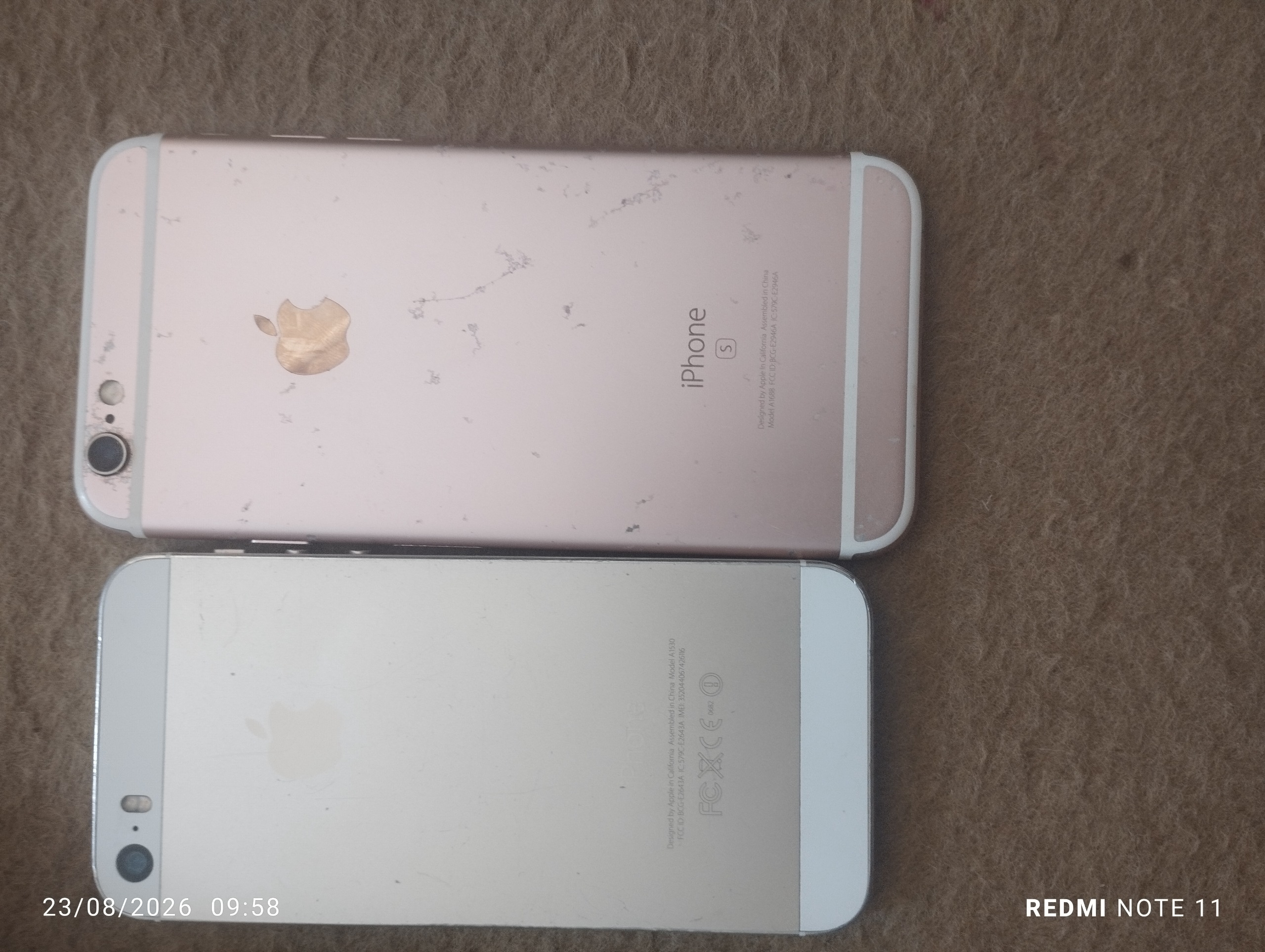 دو عدد گوشی آیفون 6sو5s