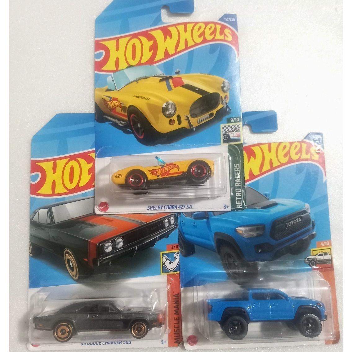 3عدد ماکت هاتویلز