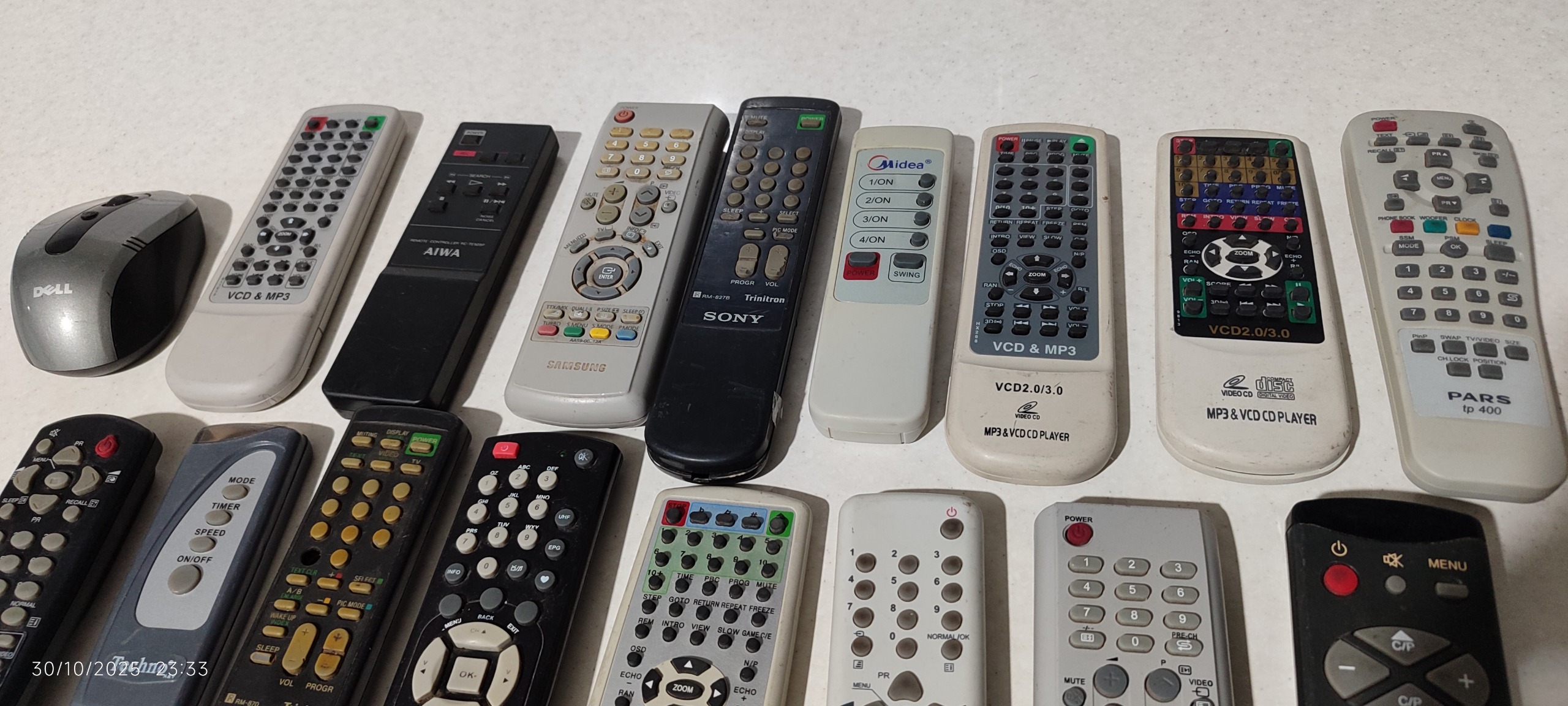 تعداد 16 عدد کنترل ارسال رایگان