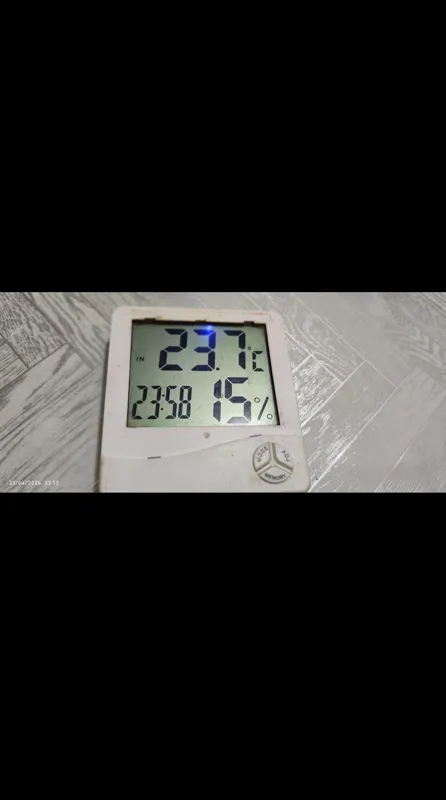 ساعت رومیزی و دیواری(ارسال رایگان)