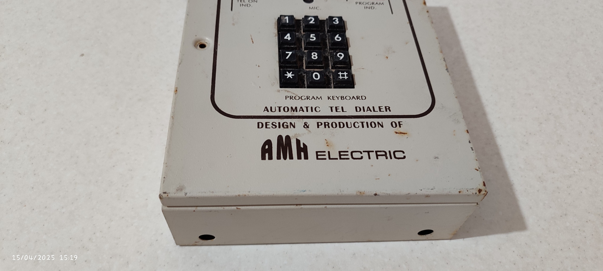 دستگاه دزدگیر(توضیحات دارد)ارسال رایگان