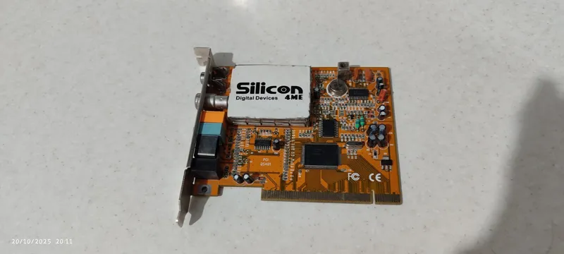 کارت تی وی یا کپچر SILICON معیوب ارسال رایگان
