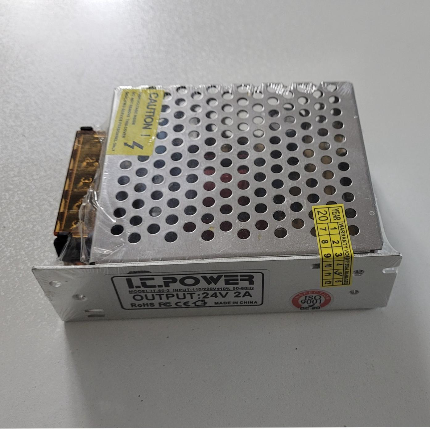 تغذیه 24 ولت 2 آمپر