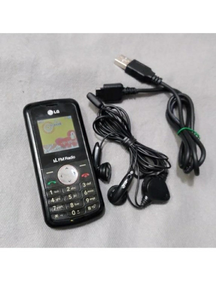 گوشی ساده سالم و کلکسیونی LG KP105