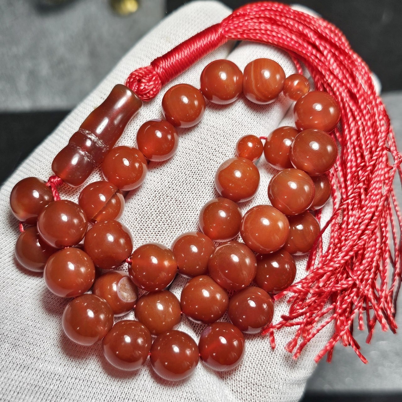 تسبیح 33 دانه عقیق معدنی  کد 10490