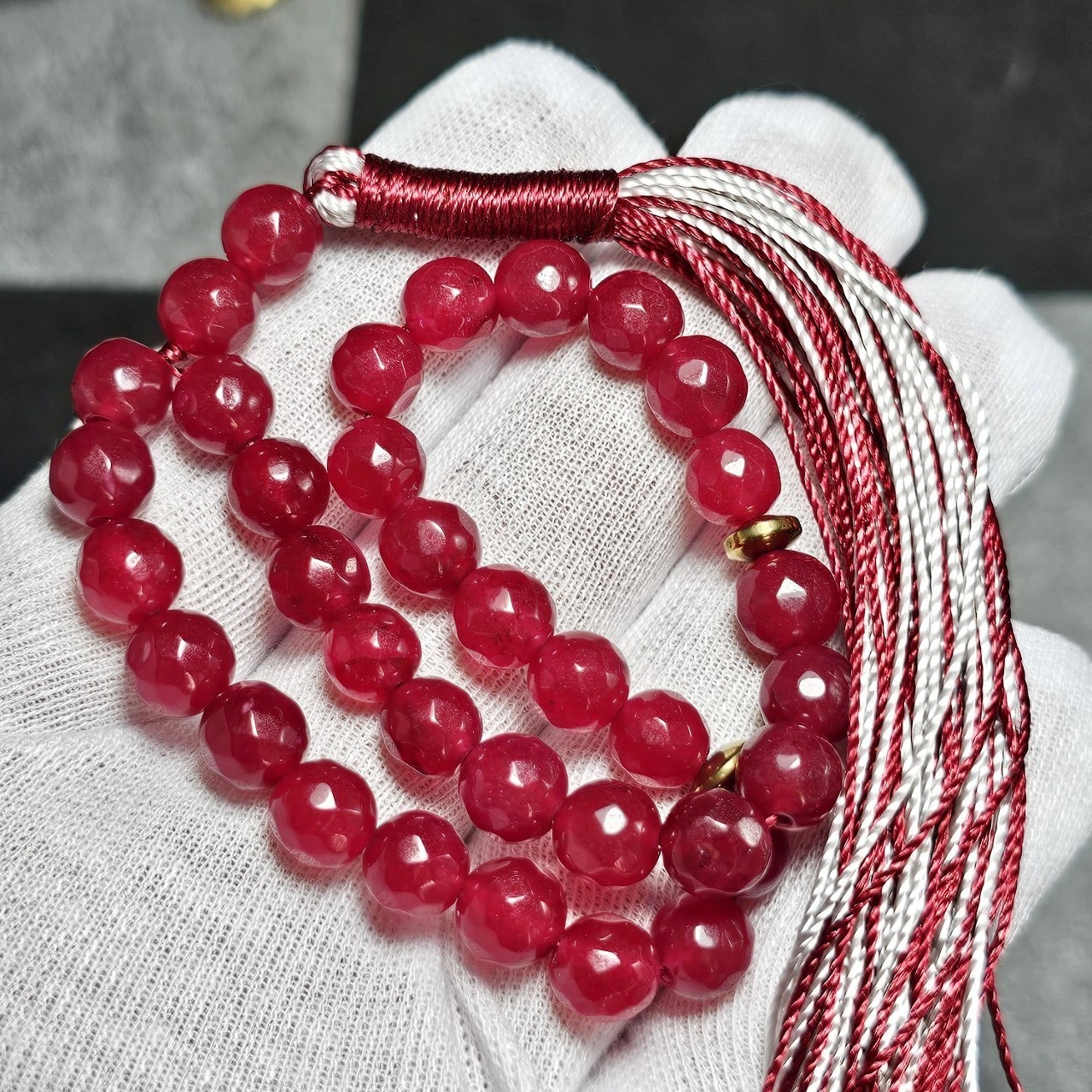 تسبیح 33 دانه سنگ جید یاقوتی معدنی  کد  10509