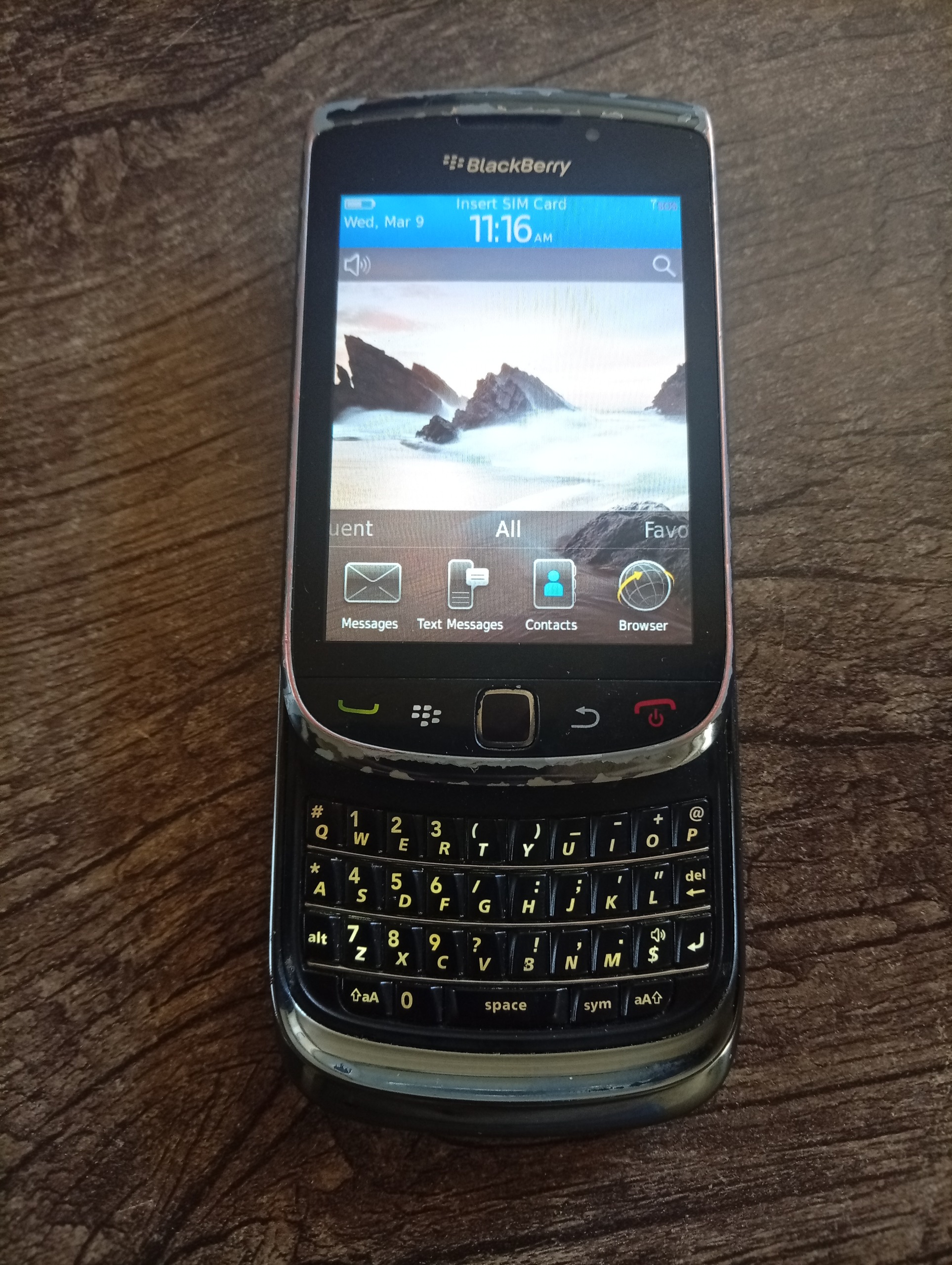 موبایل بلک بری مدل Torch 9800