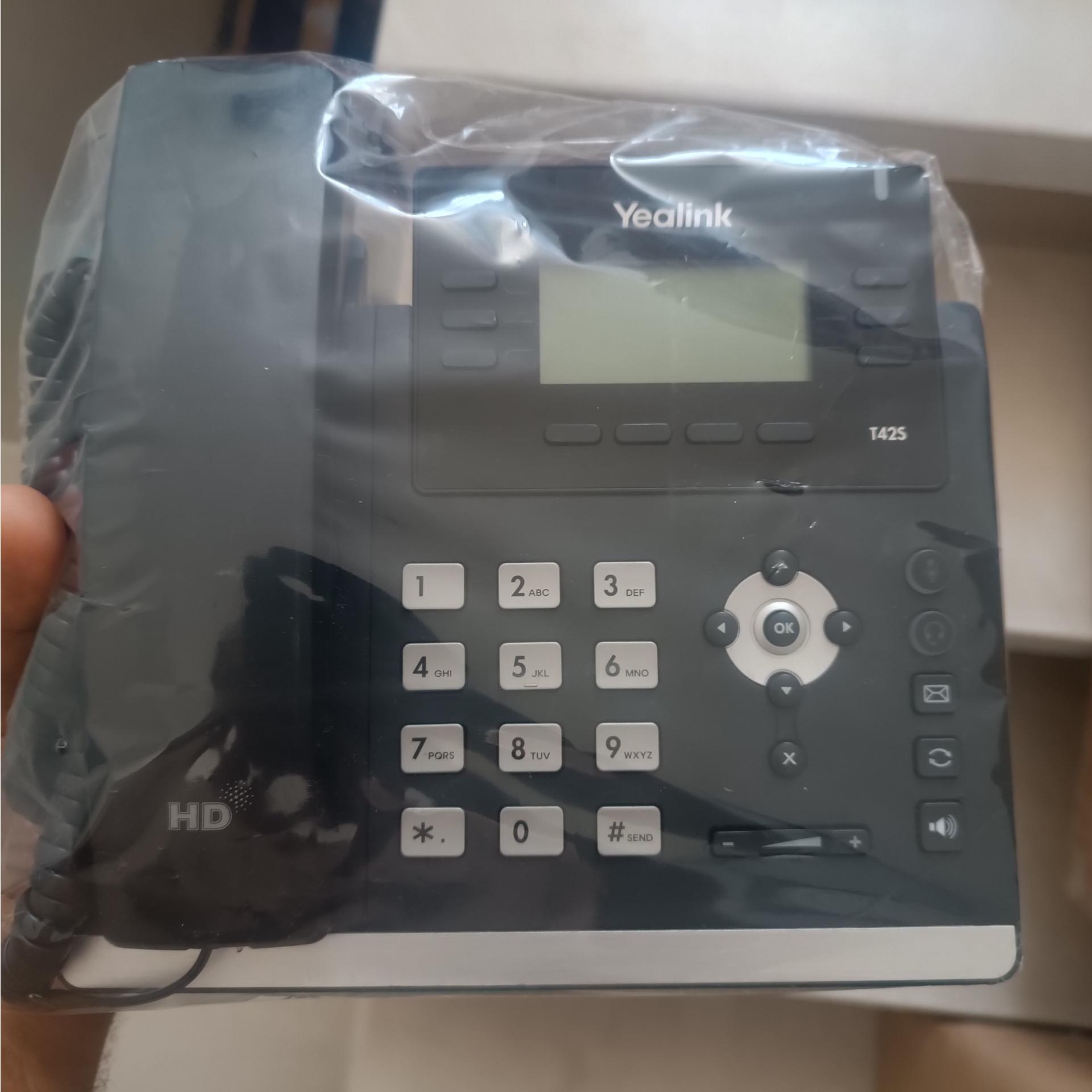 تلفن وویپ کارشناسی yealink T42s