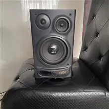 تک