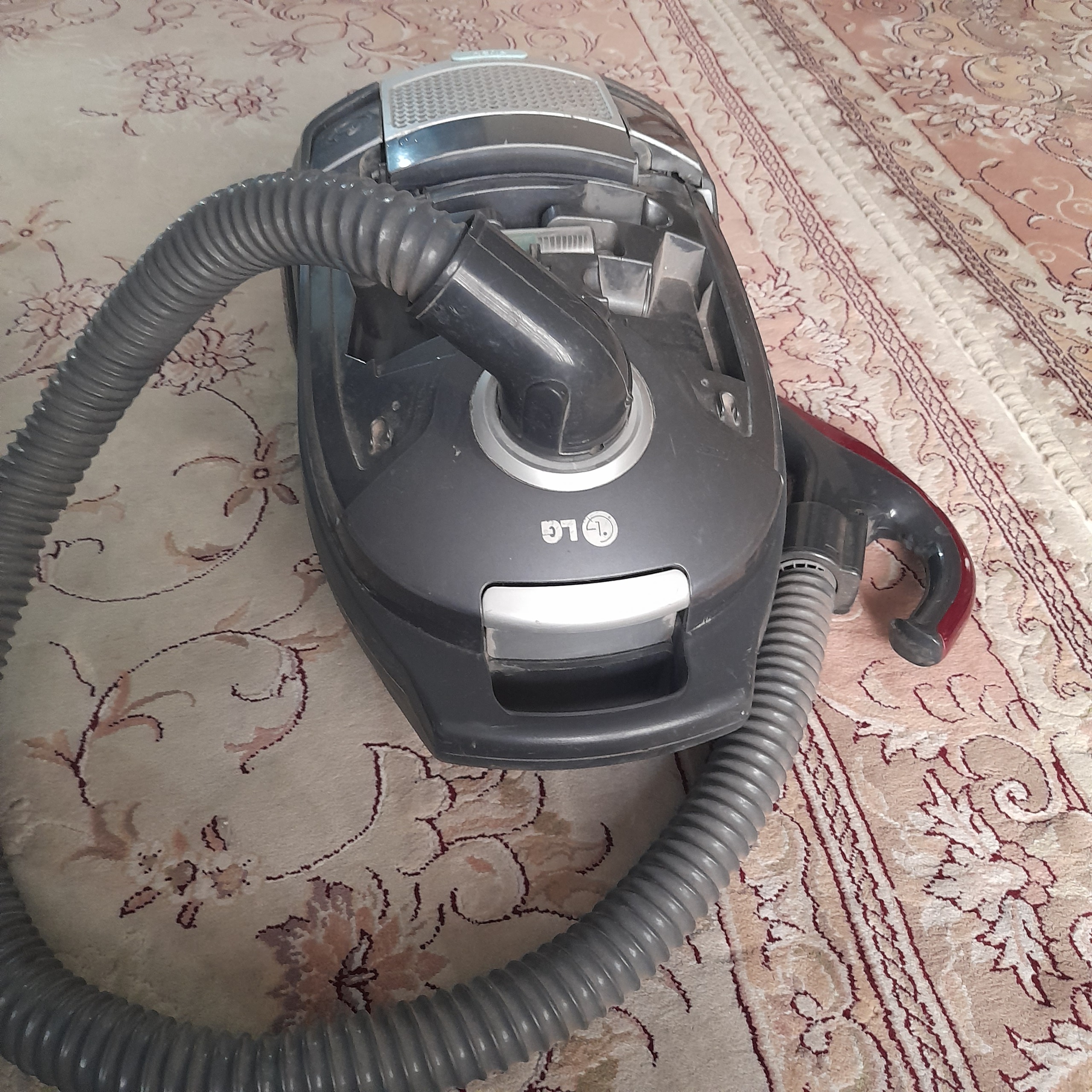 جارو برقی LG