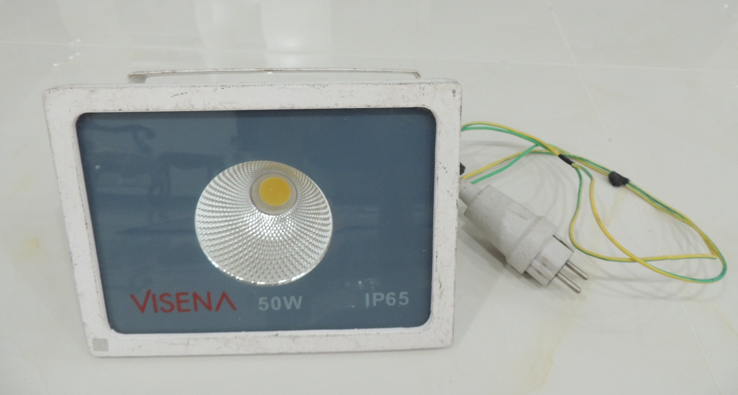 پروژکتور 50 وات IP65 برند Visena