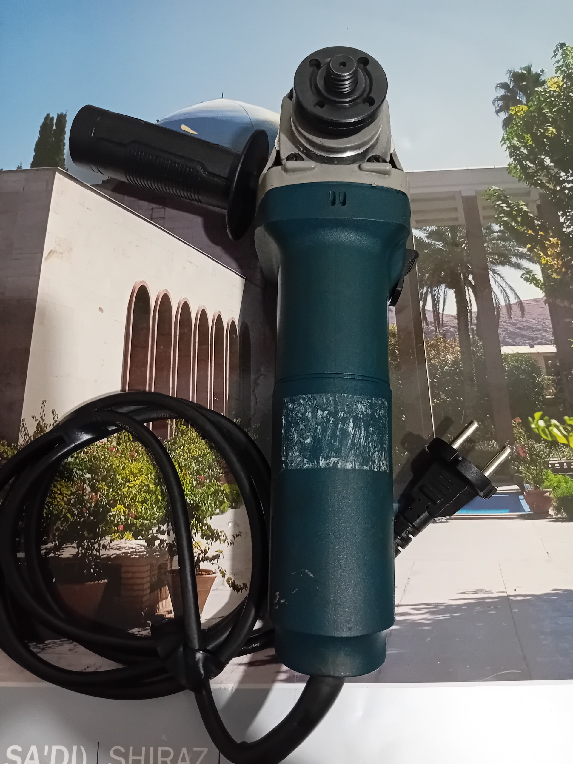 مینی فرز باس