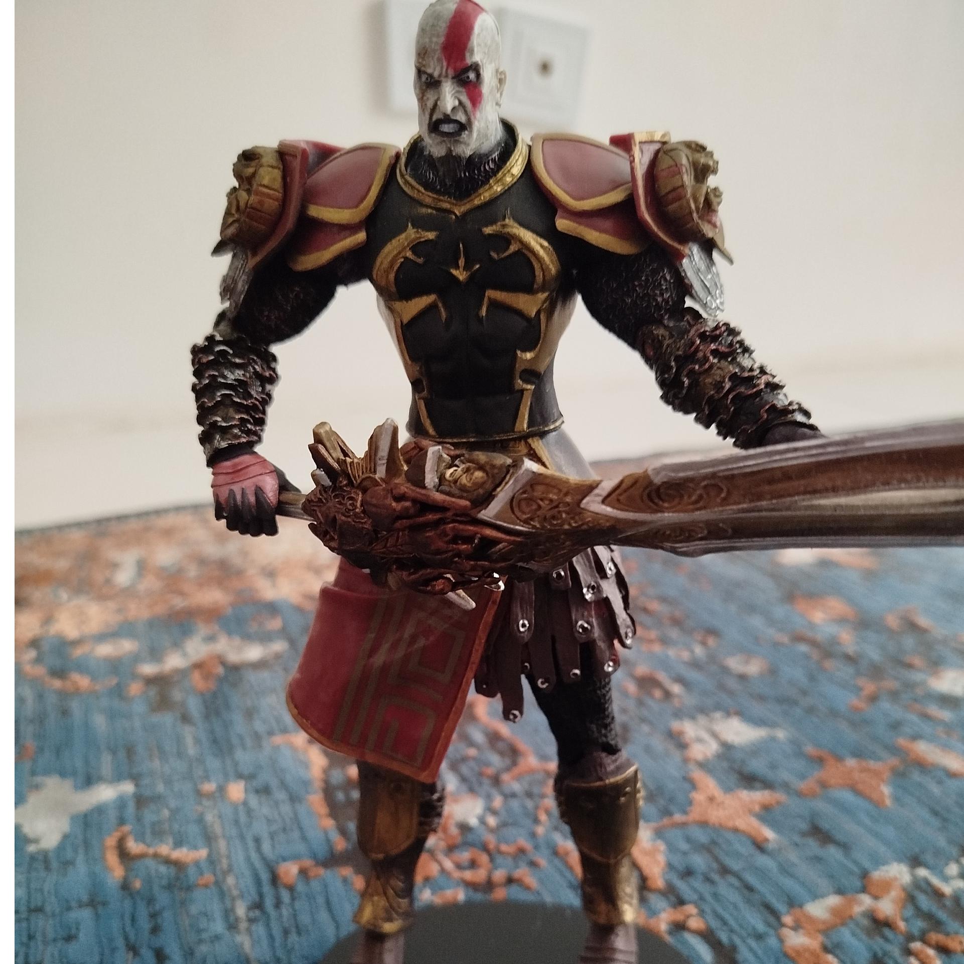 اکشن فیگور کراتوس