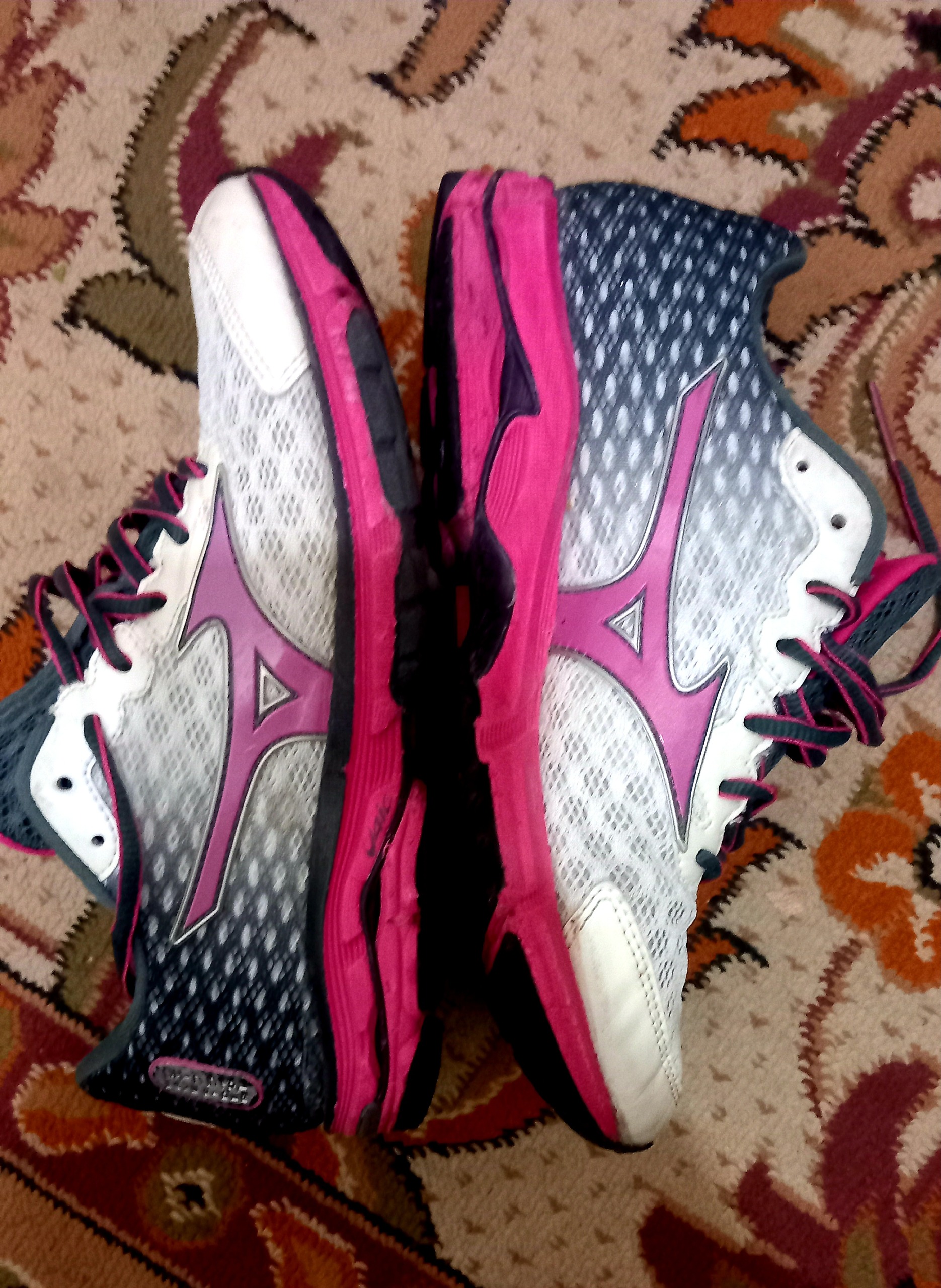 کتونی اورجینال خارجی فروش فوری