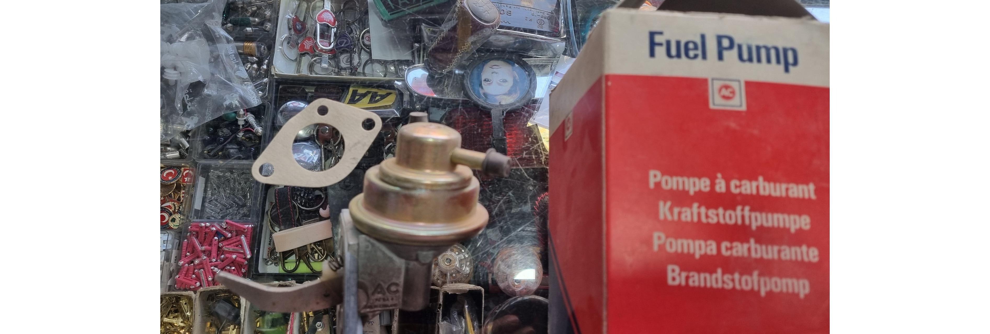 پمپ بنزین پیکان دولوکس انگلیسی