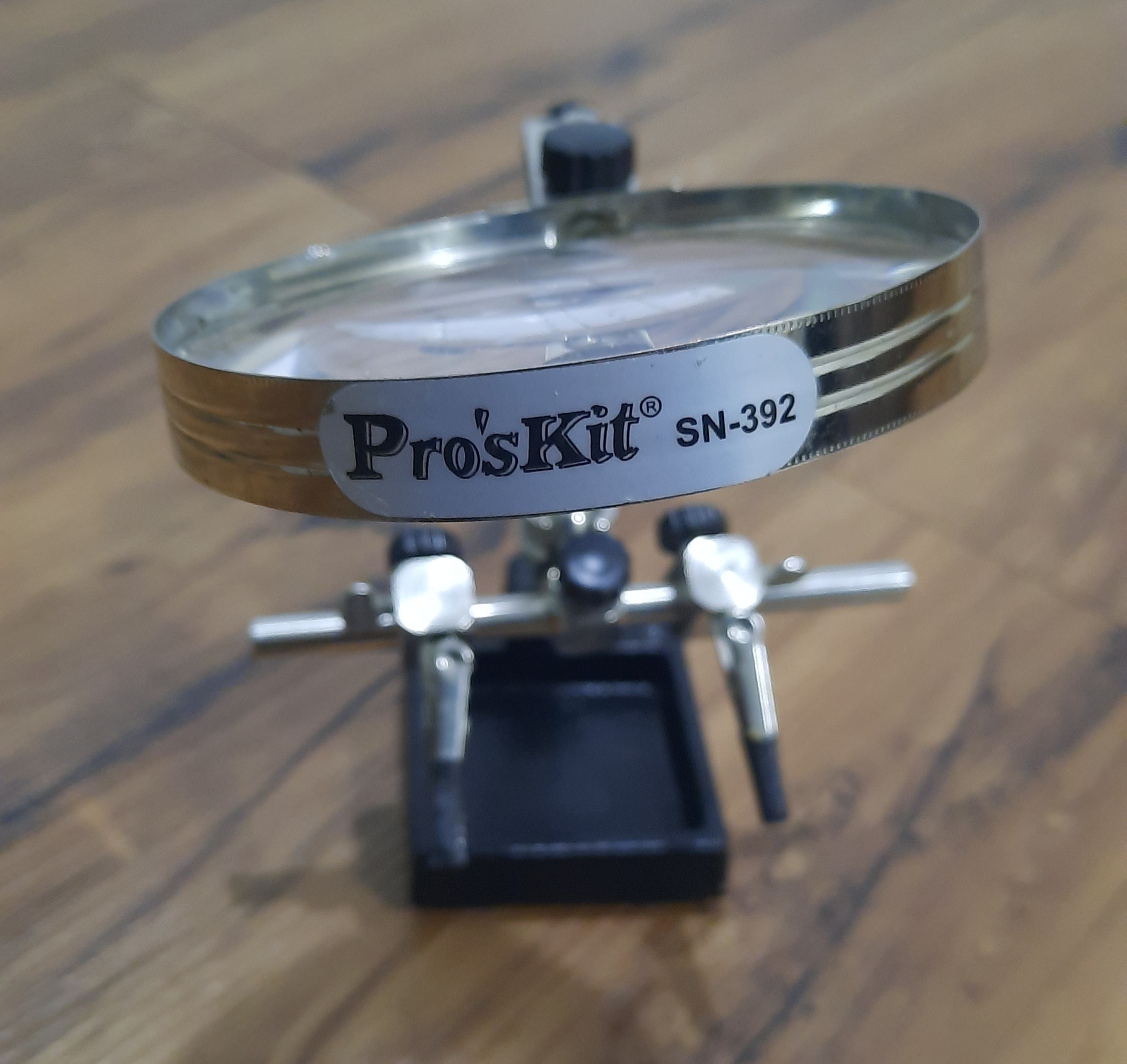 گیره تعمیراتی ذره بین دار پروسکیت