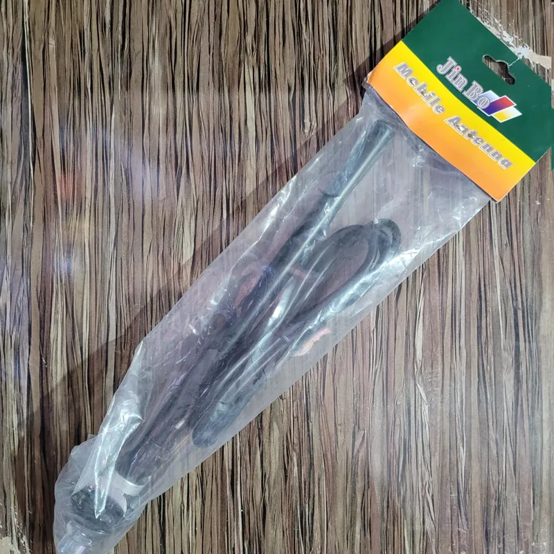 آنتن فلزی پیکان قابل نصب روی گلگیر