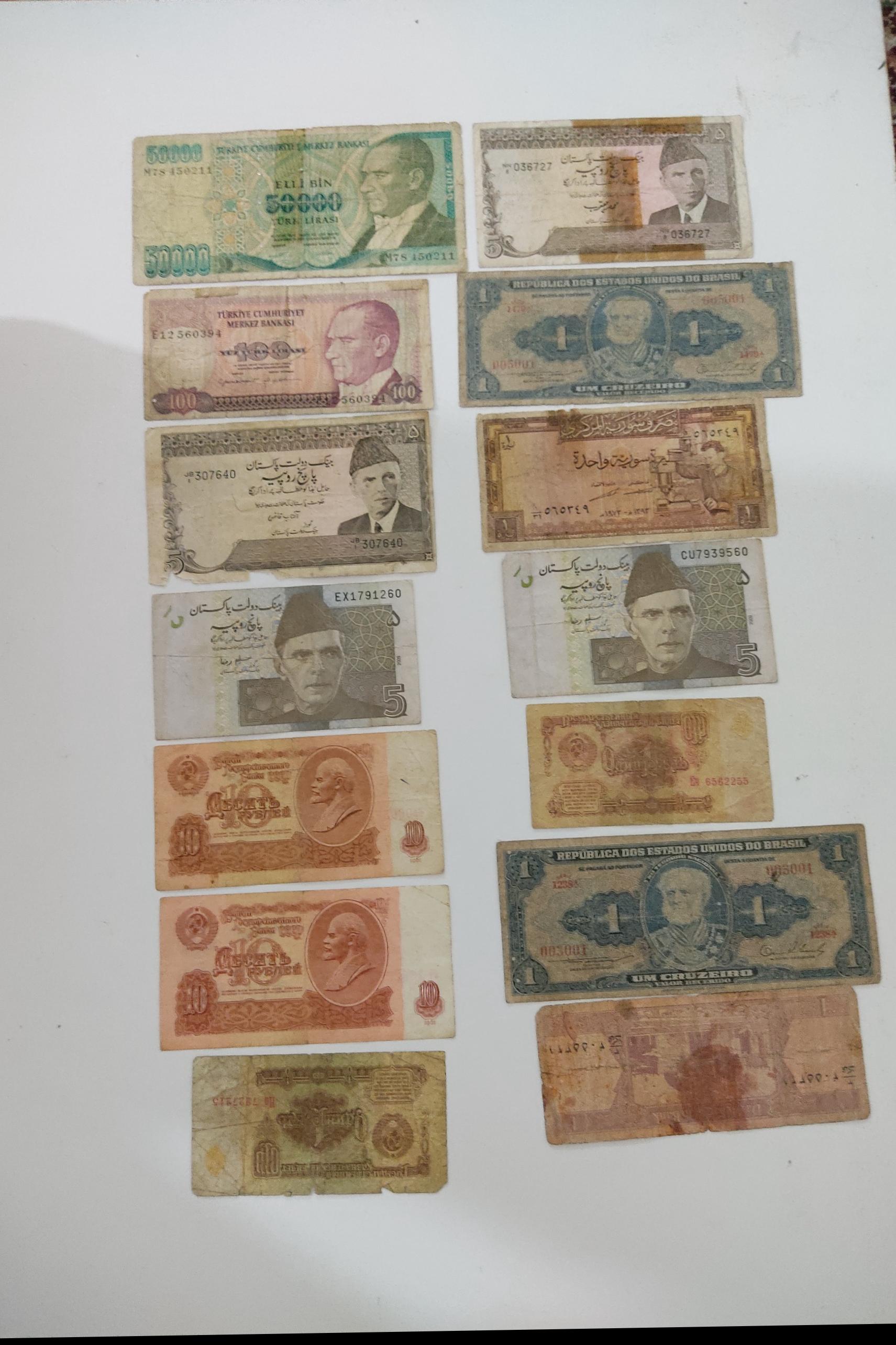 14عدد اسکناس مختلف خارجی