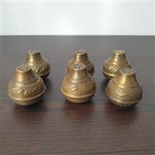یک