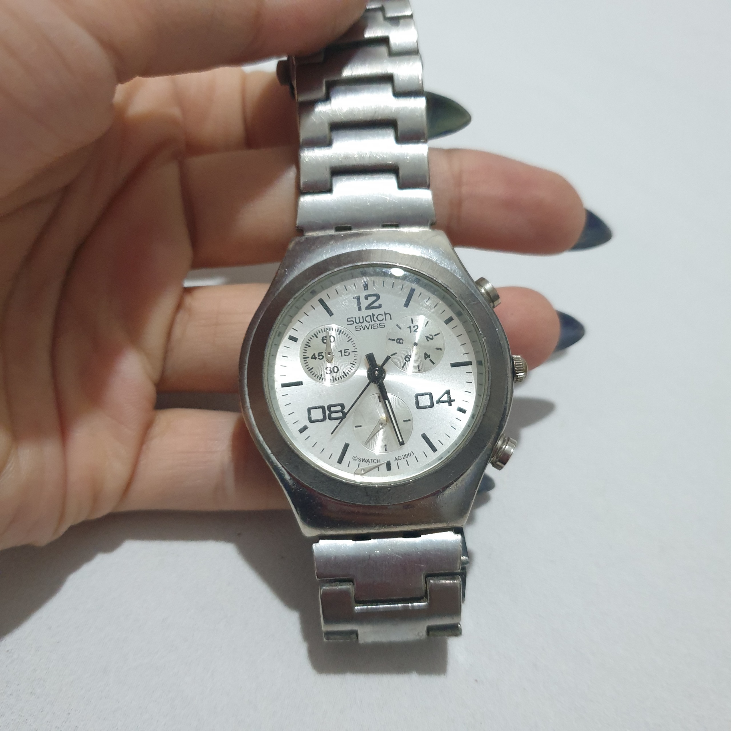 ساعت مچی طرح سواچ تک موتور