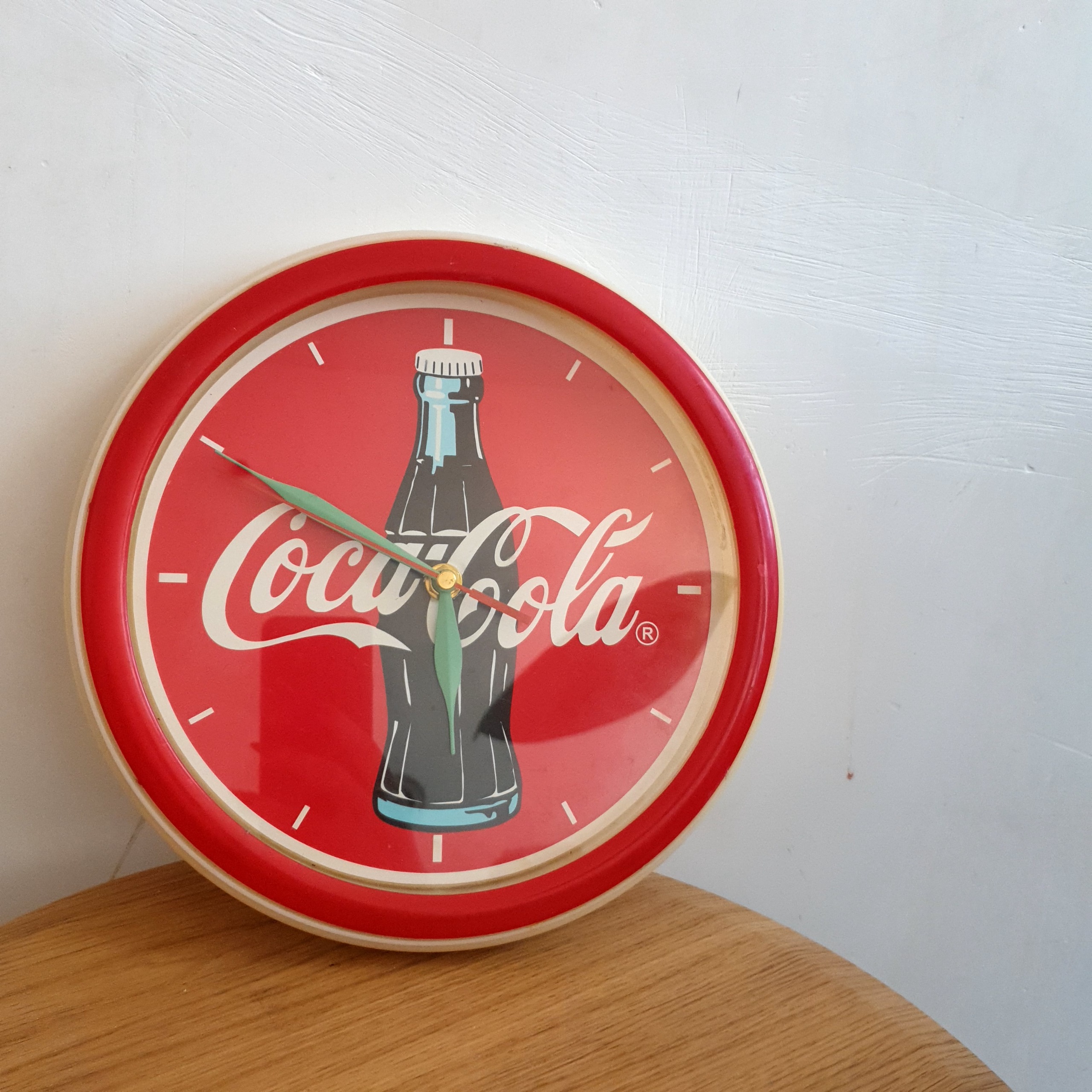 ساعت دیواری تبلیغاتی کوکا کولا قدیمی