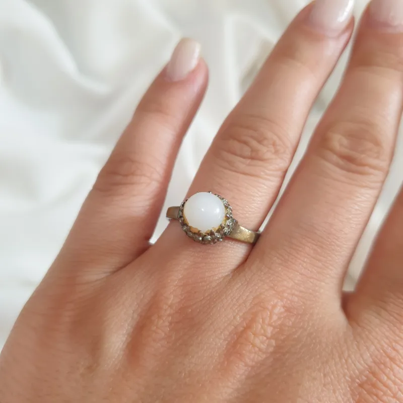 انگشتر زنانه طرح قدیم