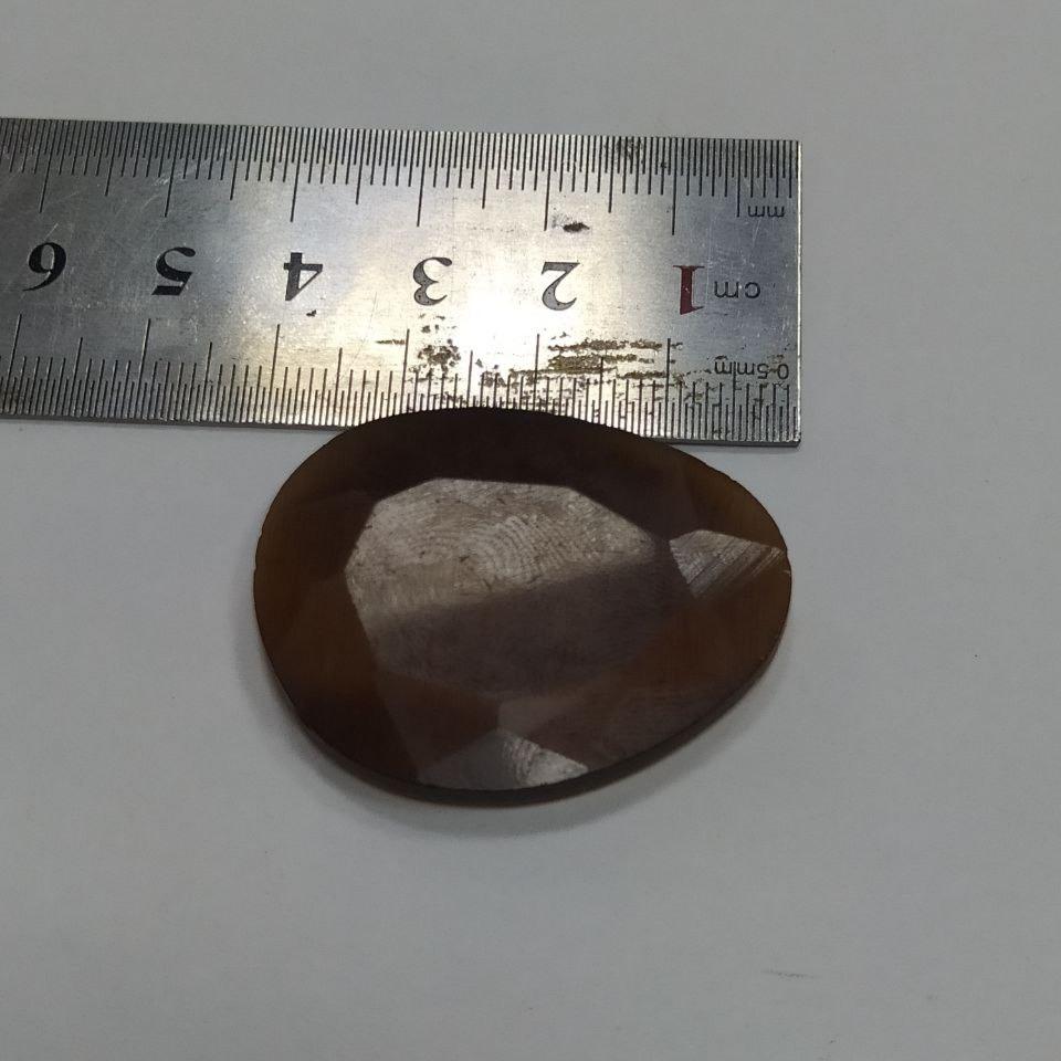 نگین سنگی تراش زیبا مناسب مدال