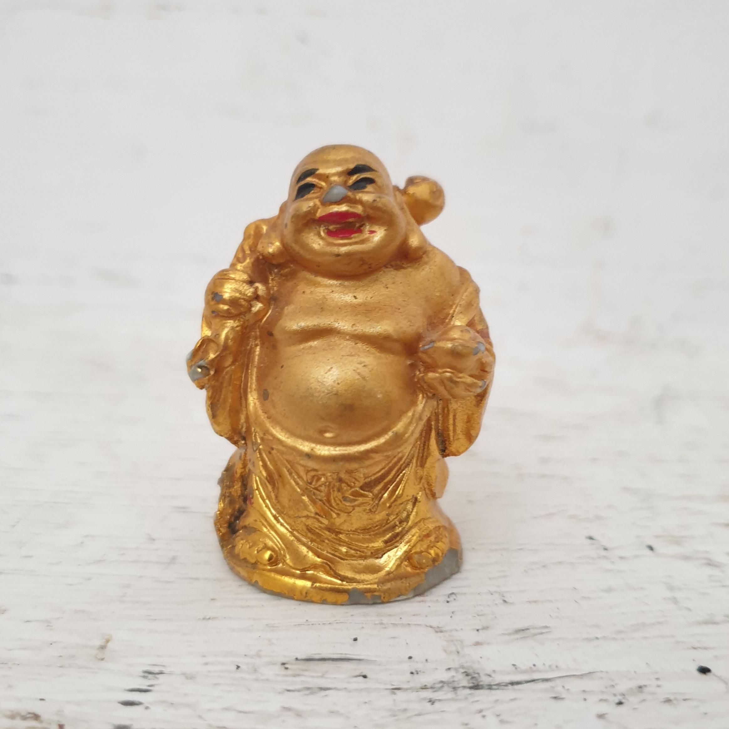 مجسمه کوچک راهب دکوری و زیبا