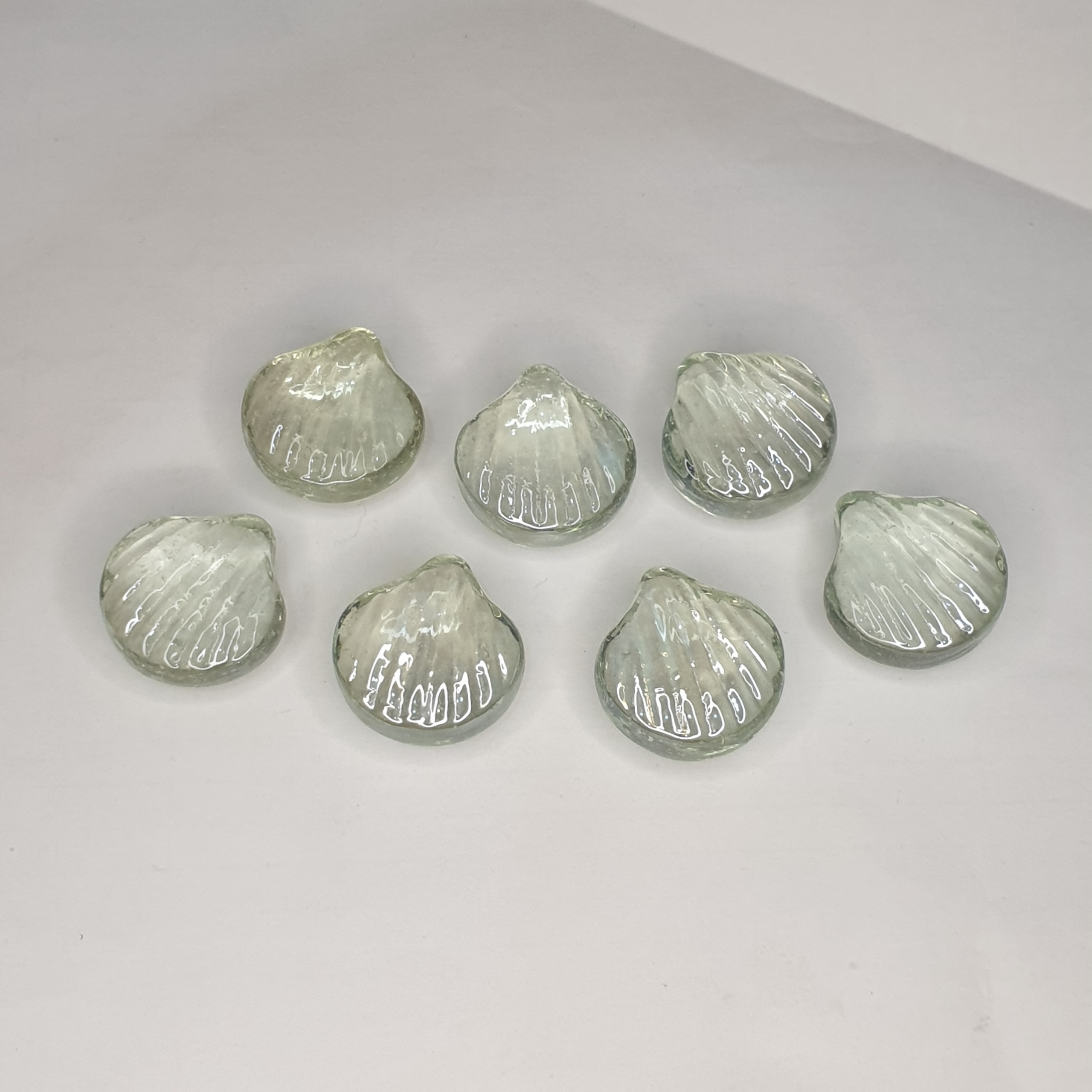 تعداد 3 عدد گوی یا مهره زنگاری بارفتن شکل صدف