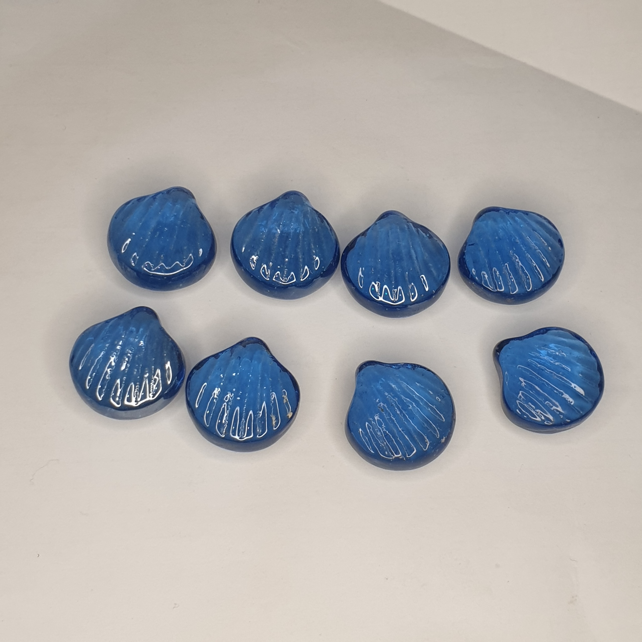 تعداد 4 عدد گوی یا مهره زنگاری بارفتن شکل صدف