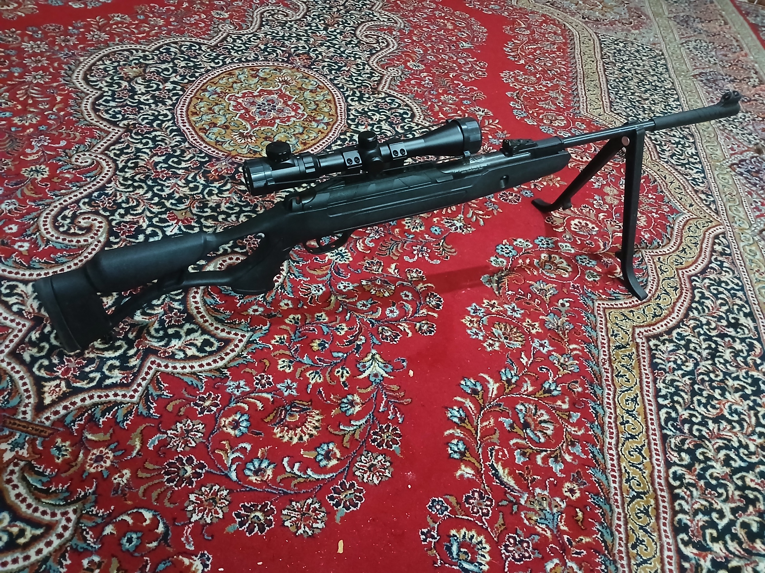 تفنگ هاتسان 1100