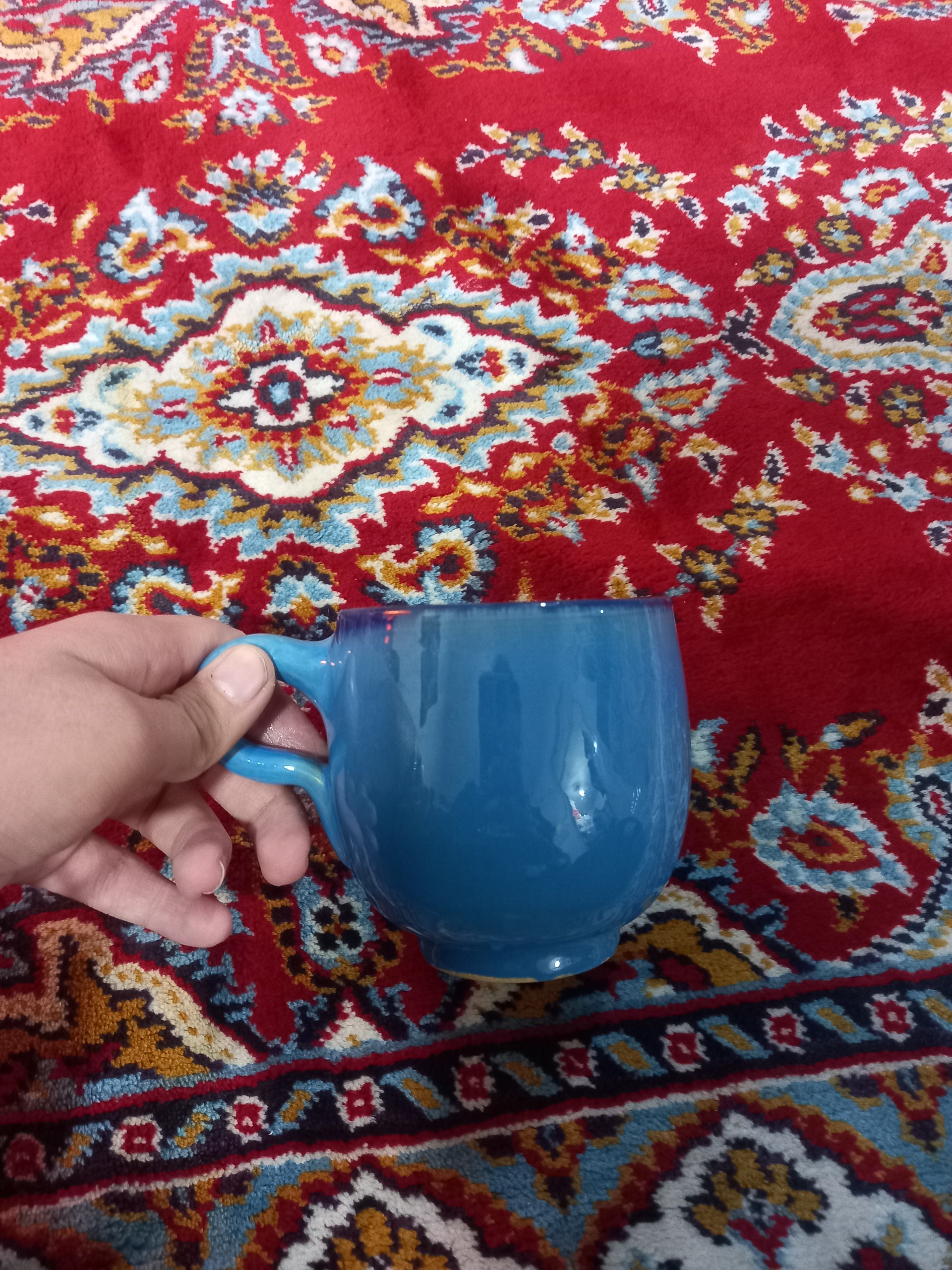 لیوان سفالی رنگ ابی قدیمی