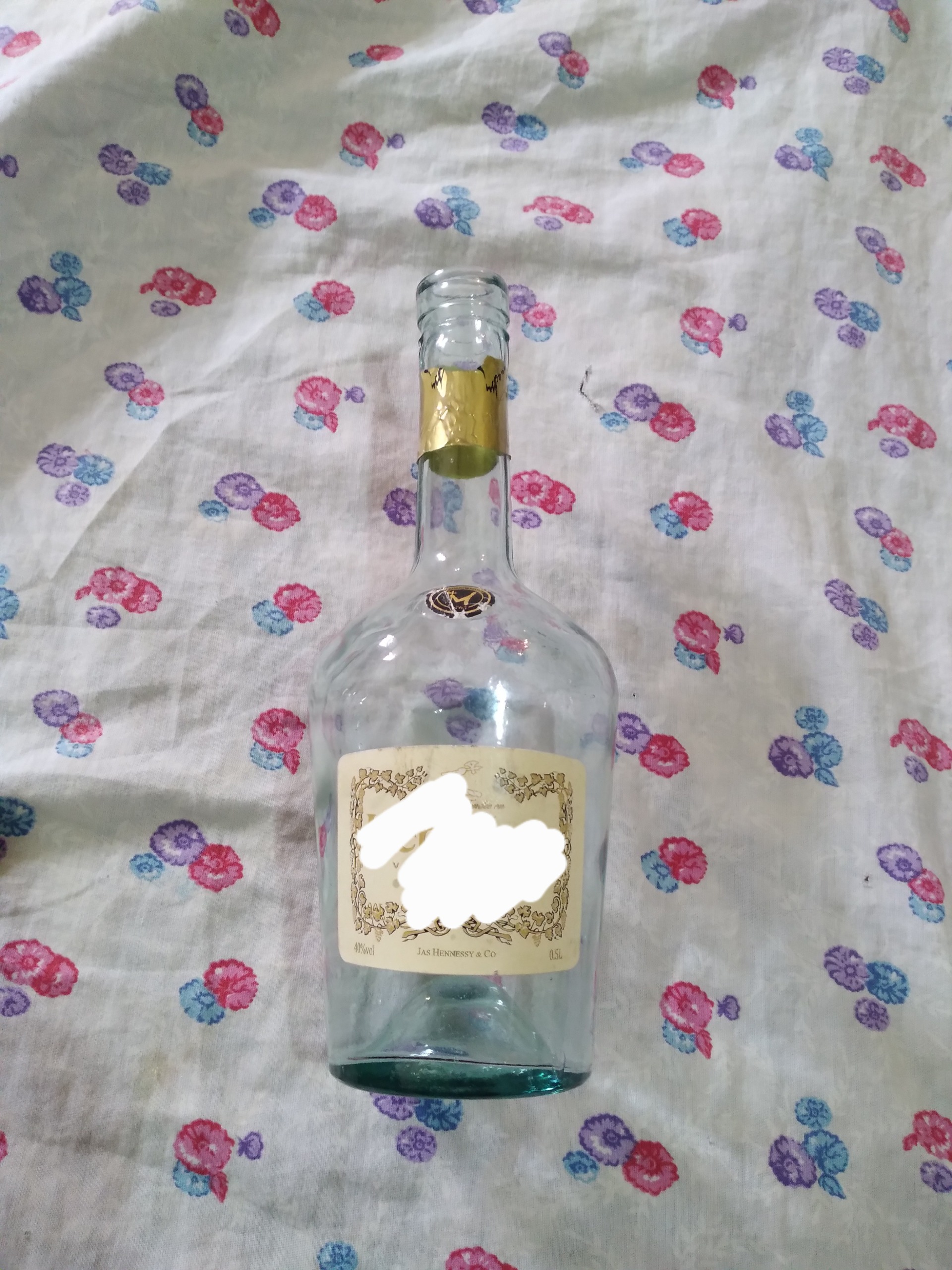 بطری توخالی بدون در خارجی کوچک