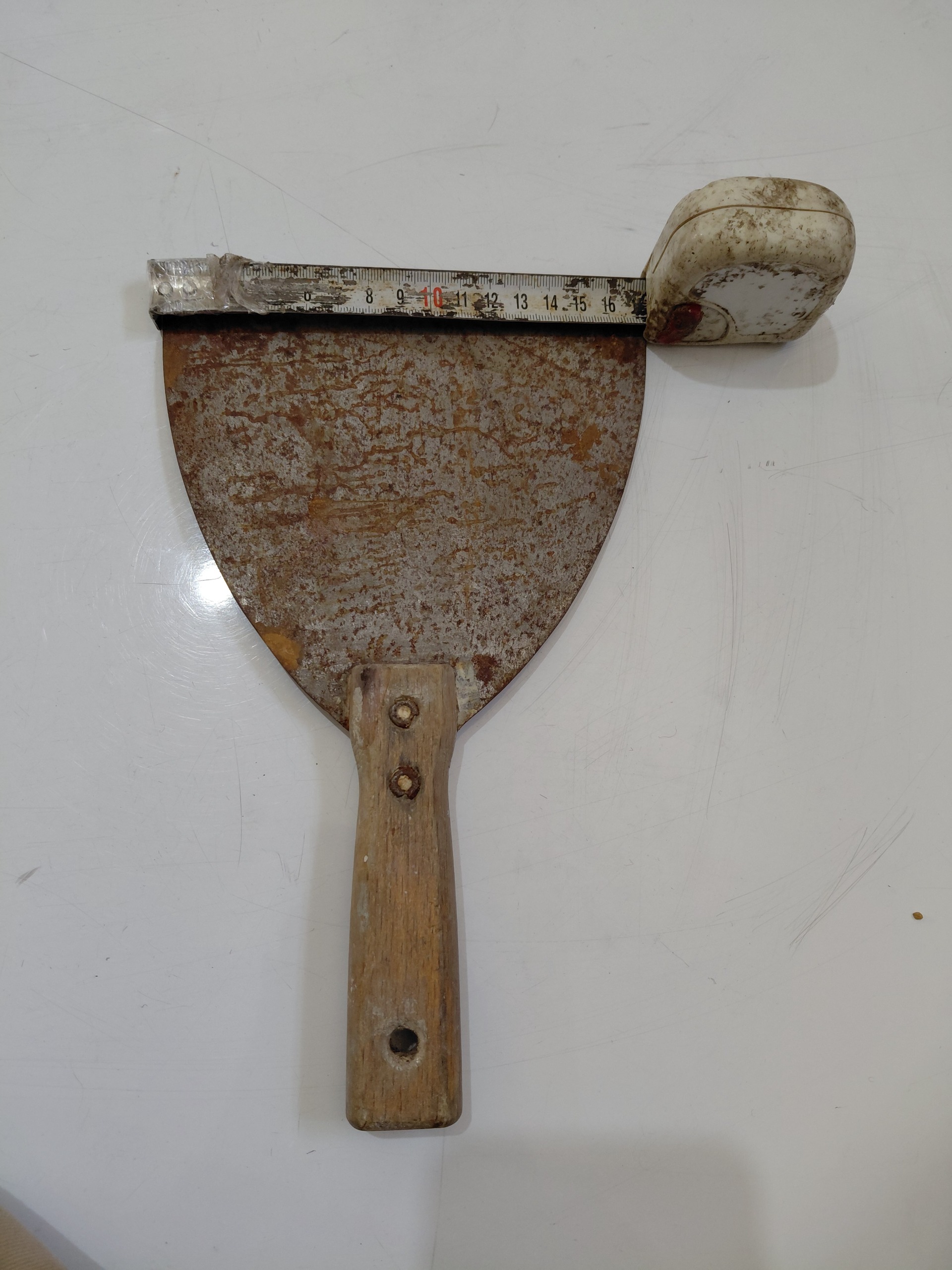 کاردک سالم مطابق عکس