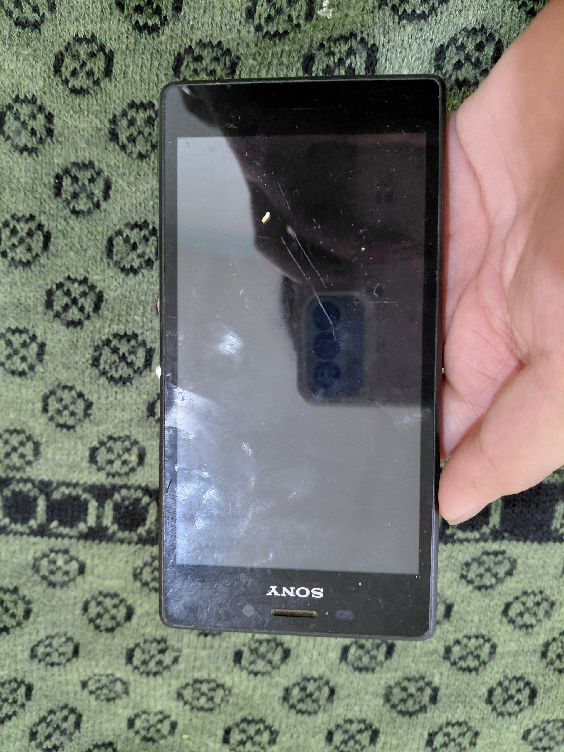 گوشی موبایل لمسی سونی