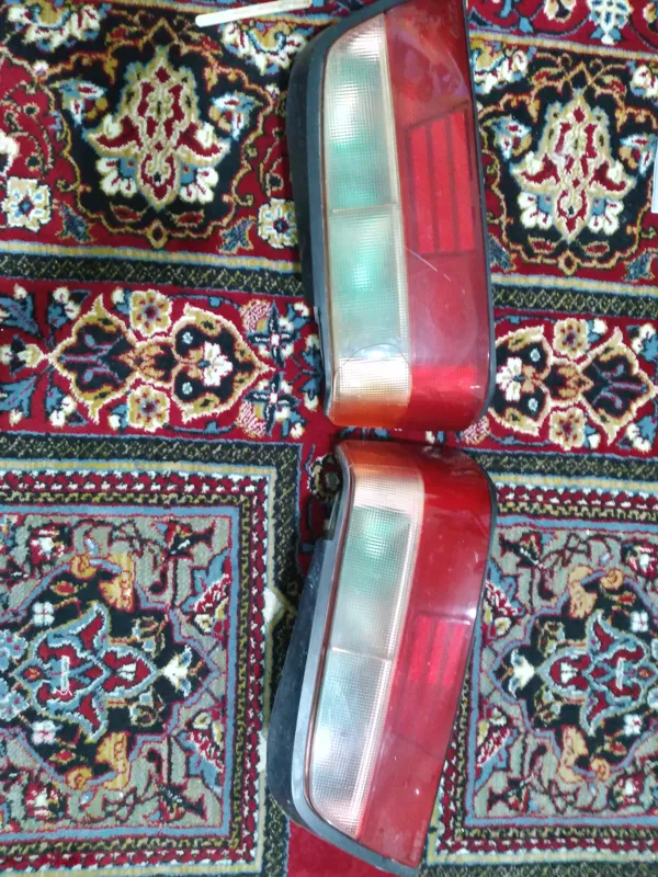 چراغ عقب ماشین