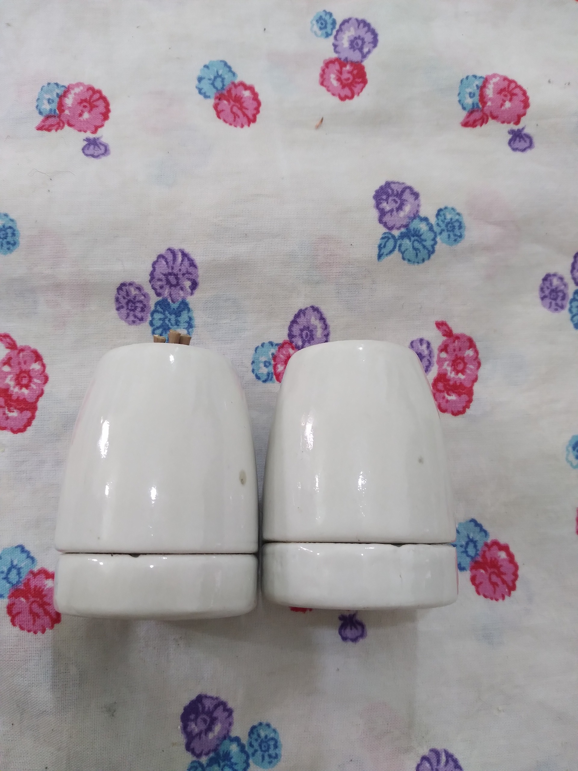 سرپیج لامپ جنس چینی اصل