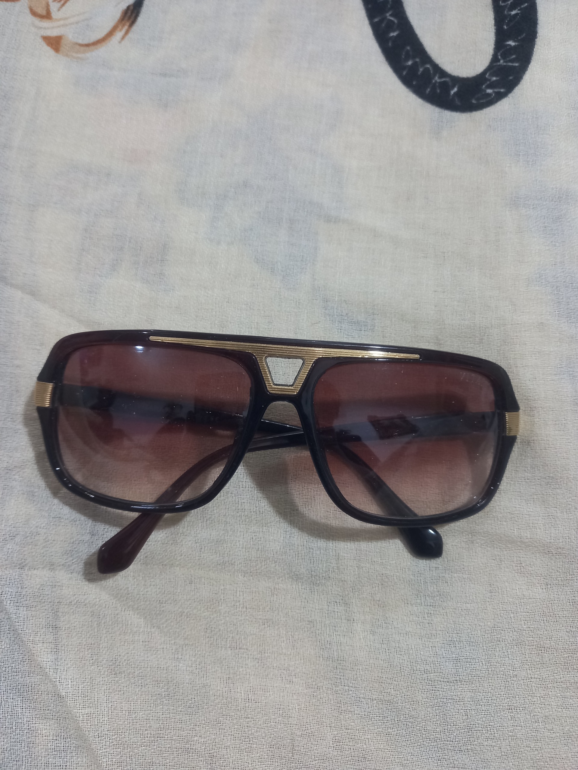 عینک افتابی vitaraمارک prc