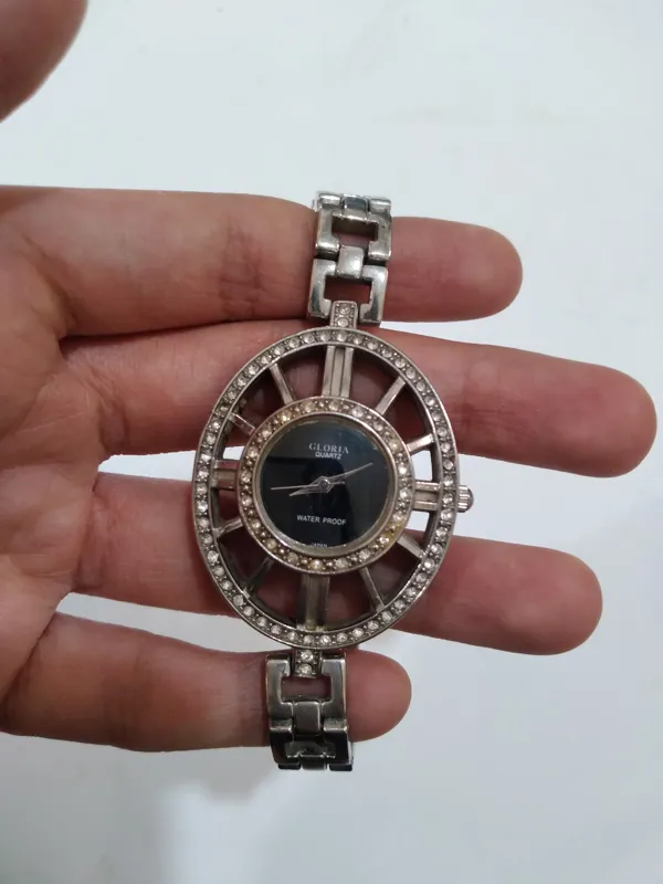 ساعت مچی زنانه دخترانه بسیار شیک GIORIA