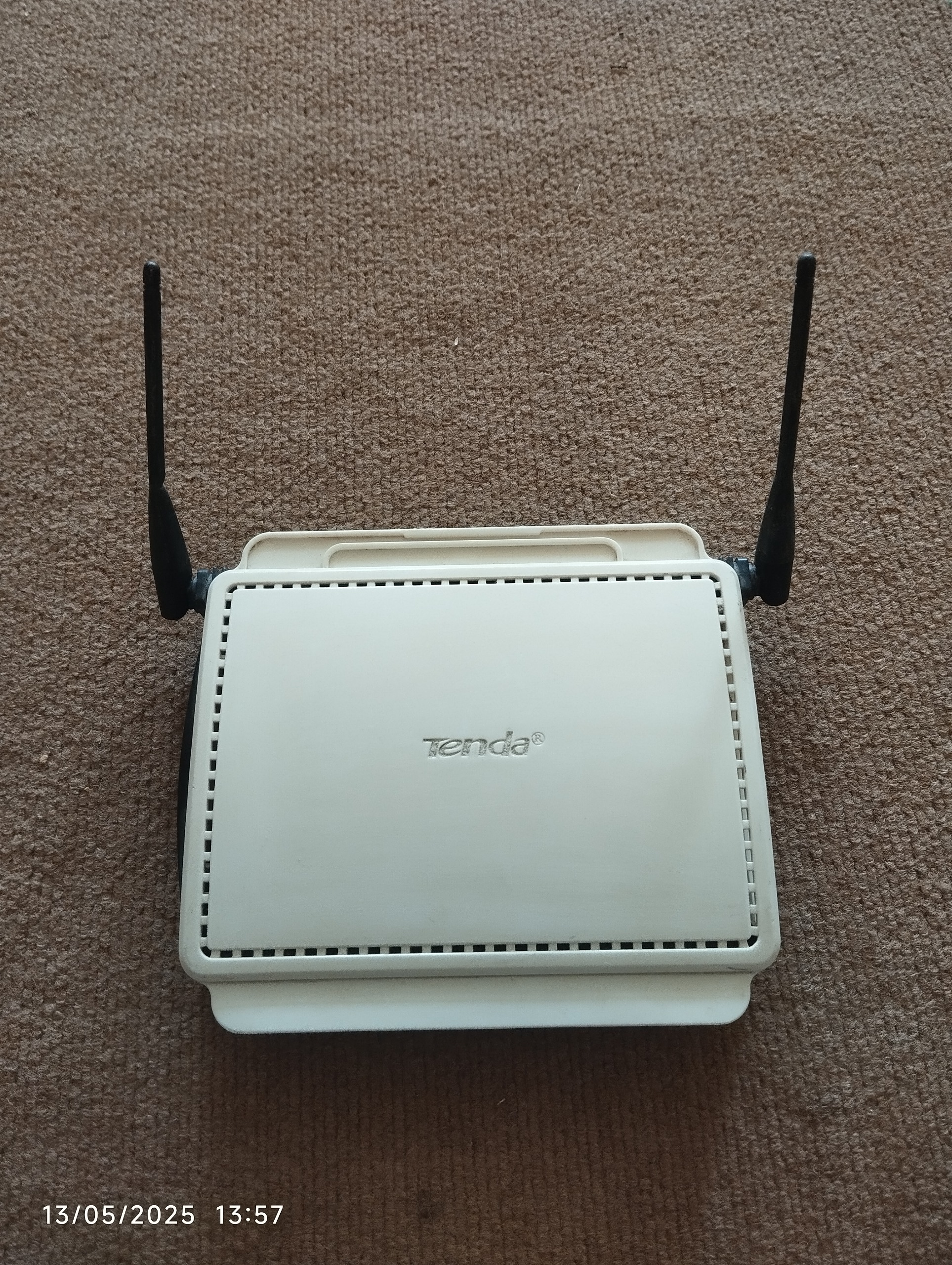 روتر دوآنتن تندا W302R