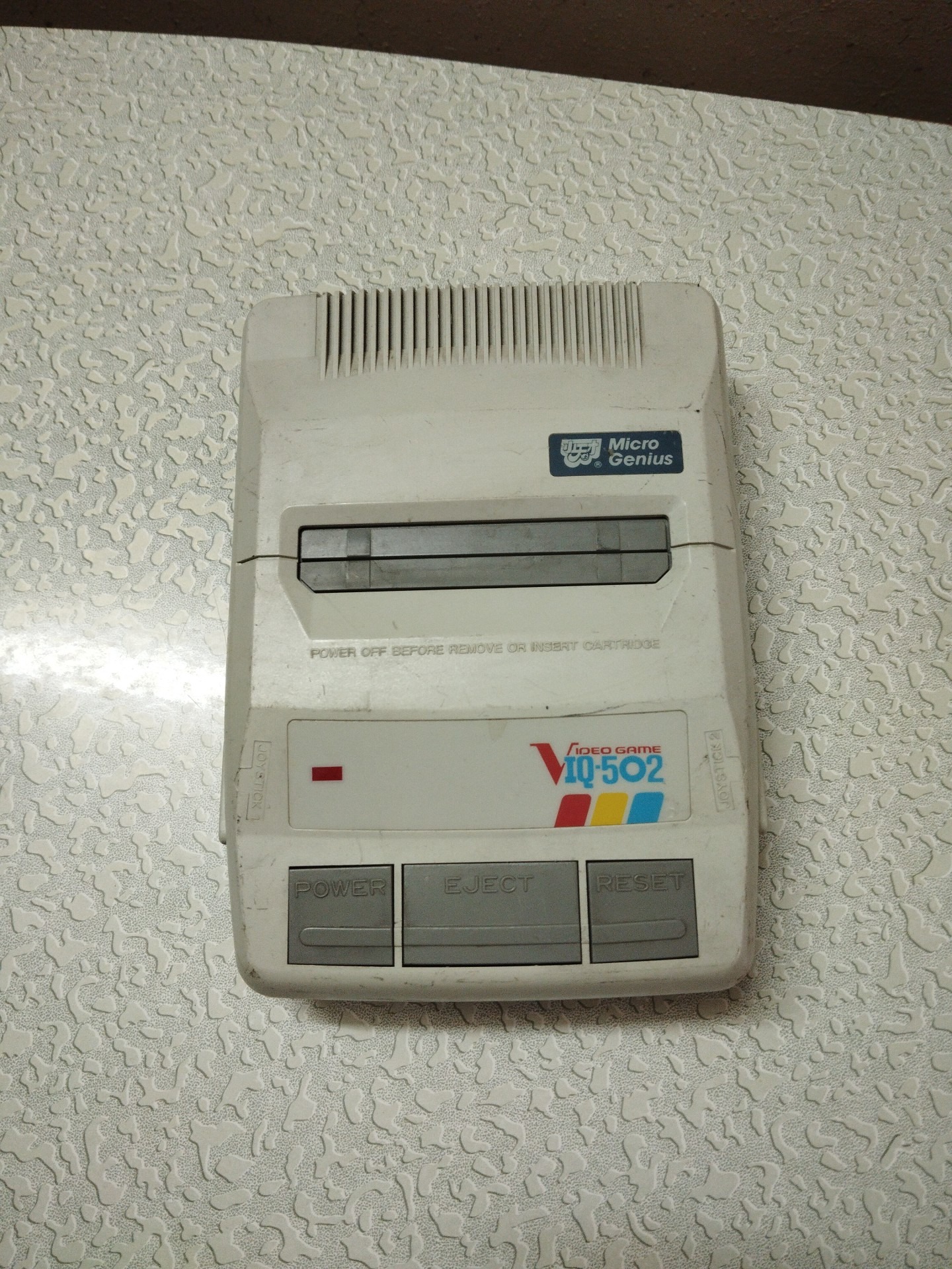 میکرو روشن میشه ولی تصویر ندارهmicro Genius