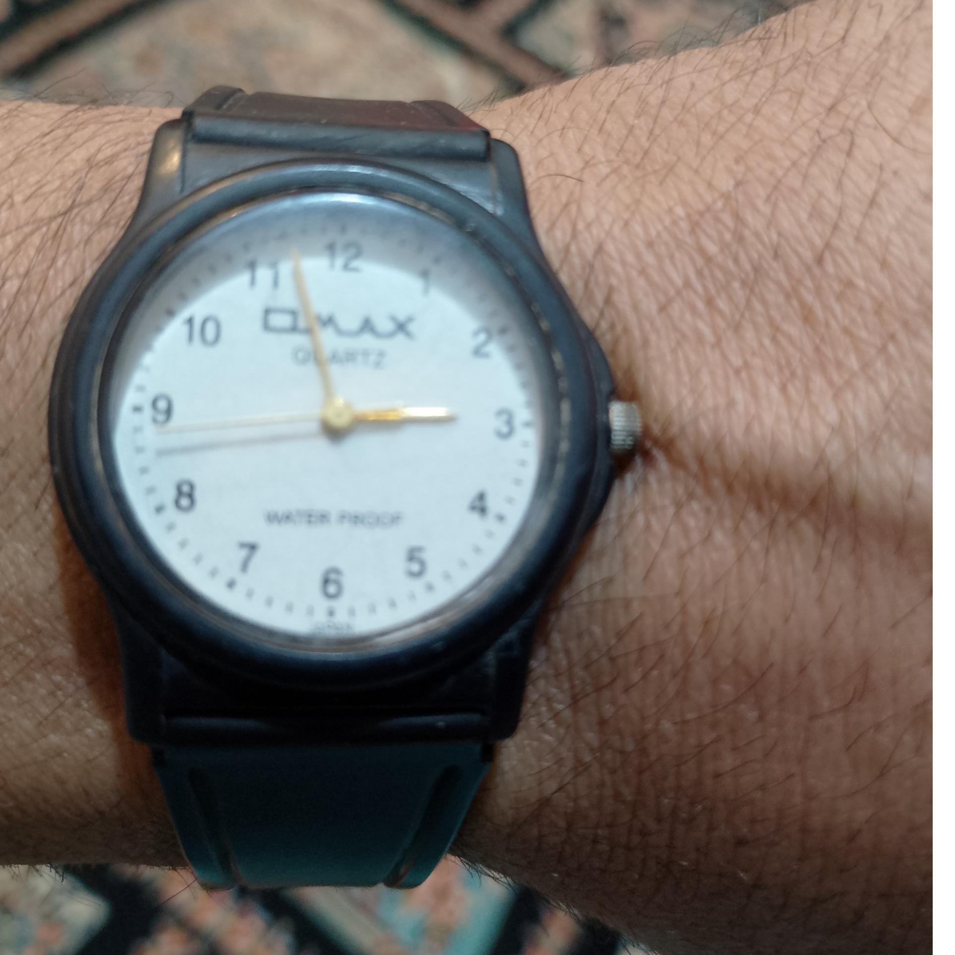 ساعت مچی اوماکس