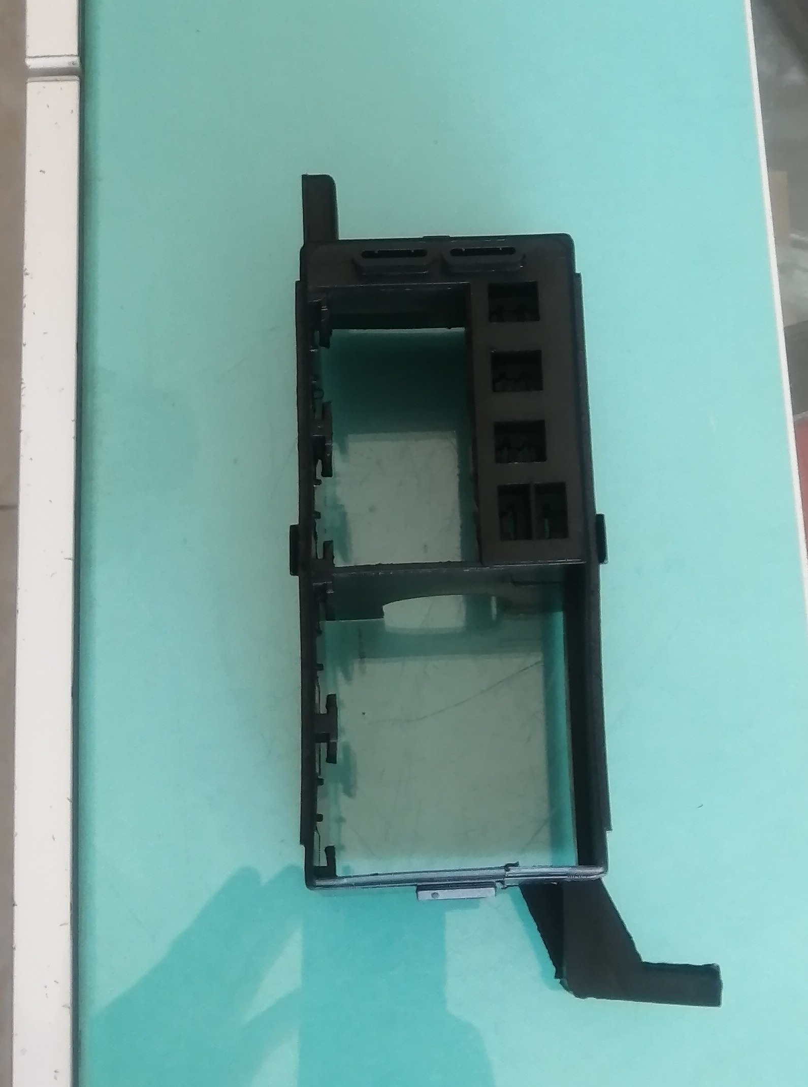 بدنه جعبه فیوز تیبا