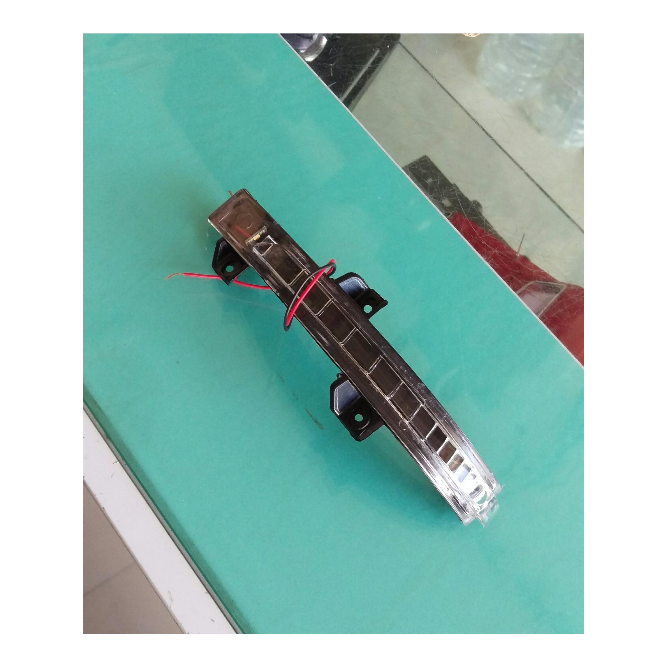 راهنما آینه بغل 207 راست