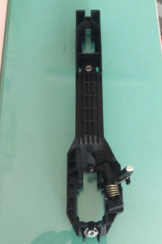 پایه دستگیره بیرونی دنا جلو چپ